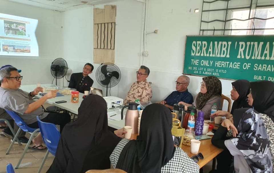 Majlis dan perhimpunan keluarga Waris DBAK — foto 25